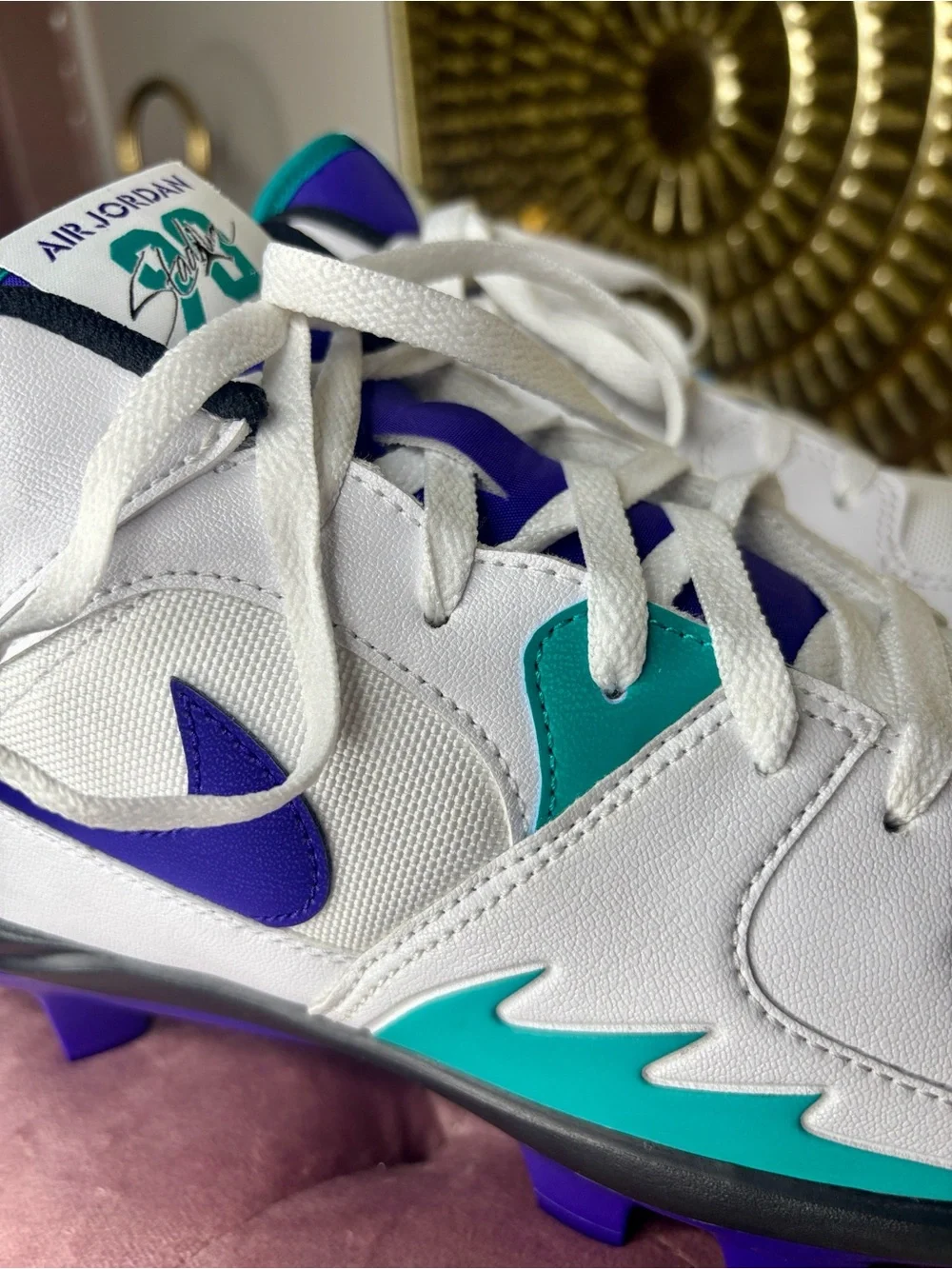 Men Nike White Jordan Stadium 90 Low MCS Cleats (NEW!)
